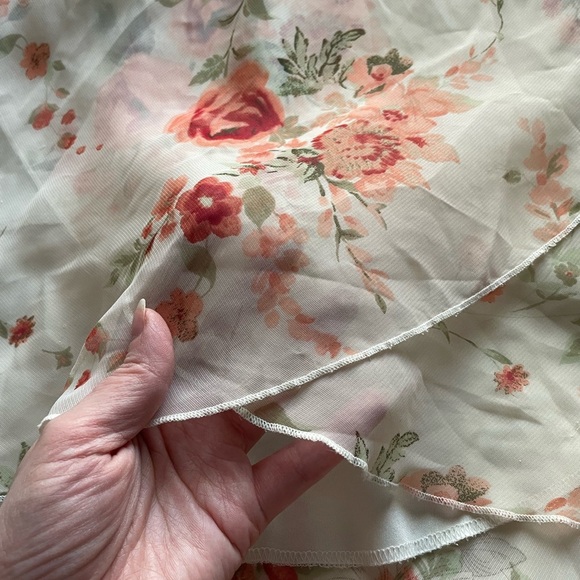 Vintage Pull On Cream Floral Asymmetric Slip Skirt Medium Fairycore Coquette - Picture 4 of 8